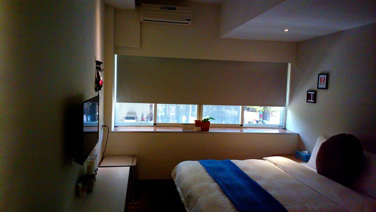 237 Hotel Kaohsiung Bagian luar foto
